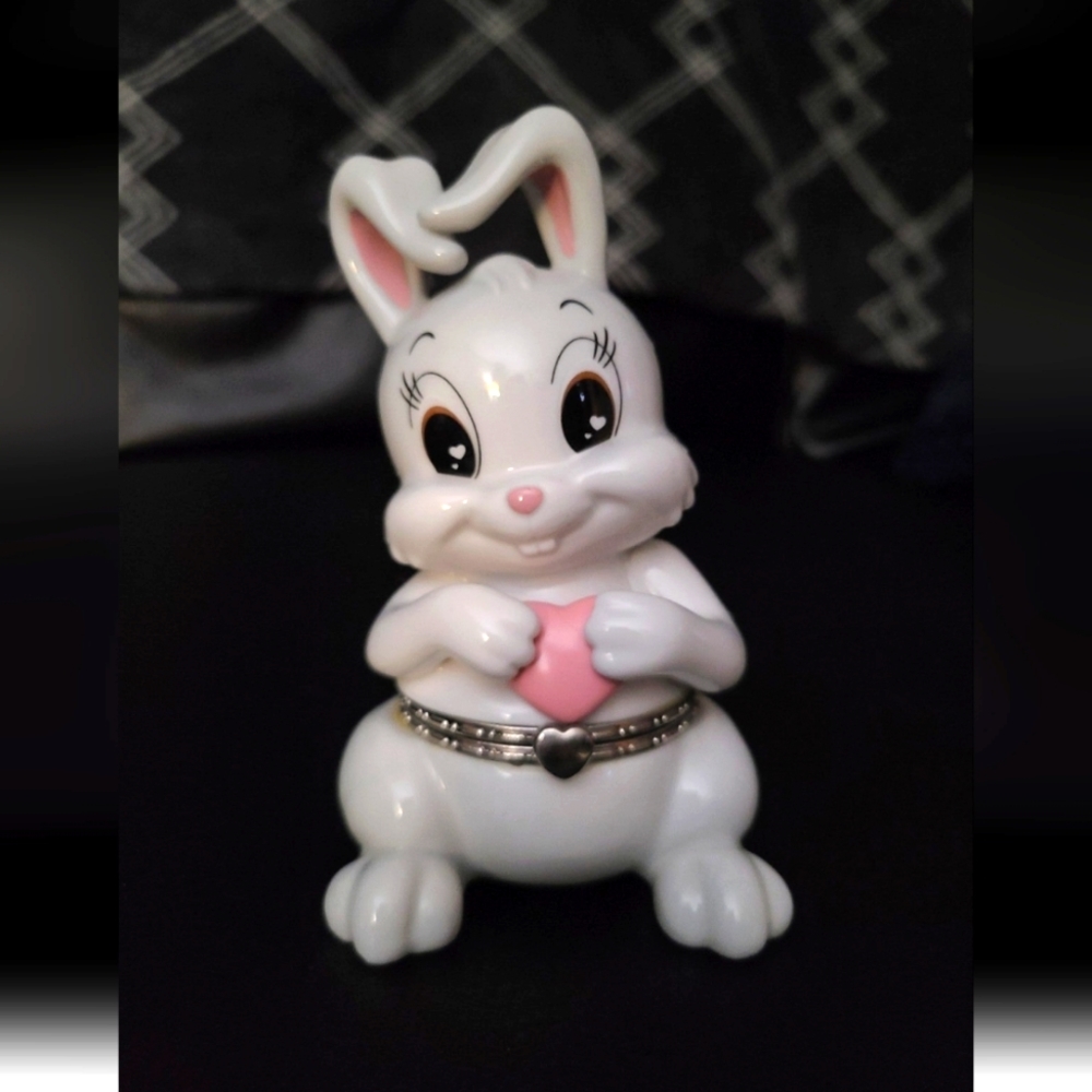 Bunny music box